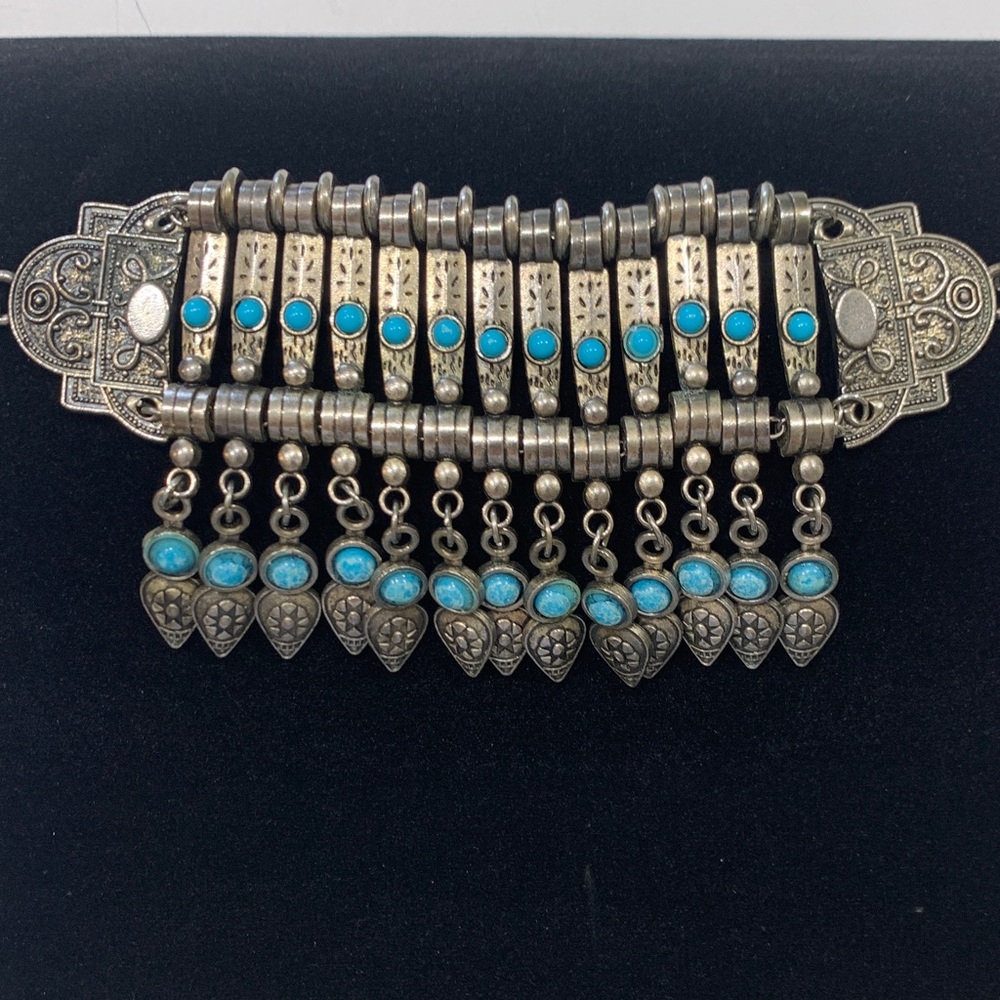 Vintage looking silver and turquoise bracelet - Picture 3 of 8